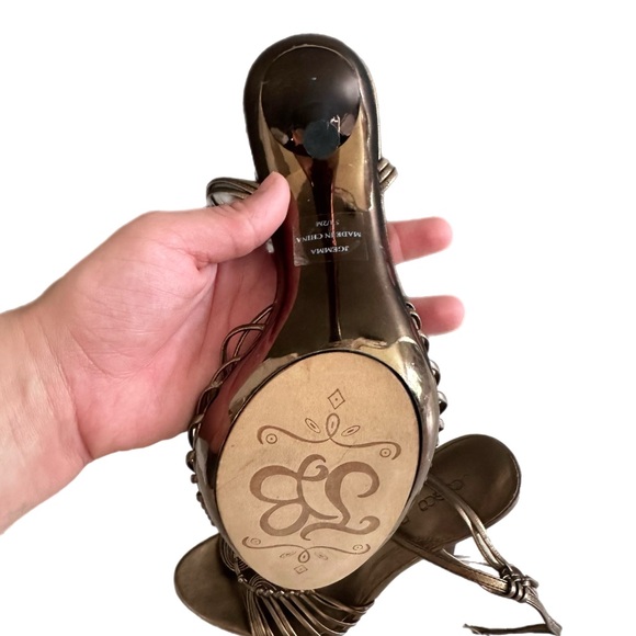 SOLD - Picture 3 of 5